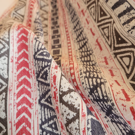 Tejido de rayas étnicas rojo, azul y gris sobre crudo | Edición limitada